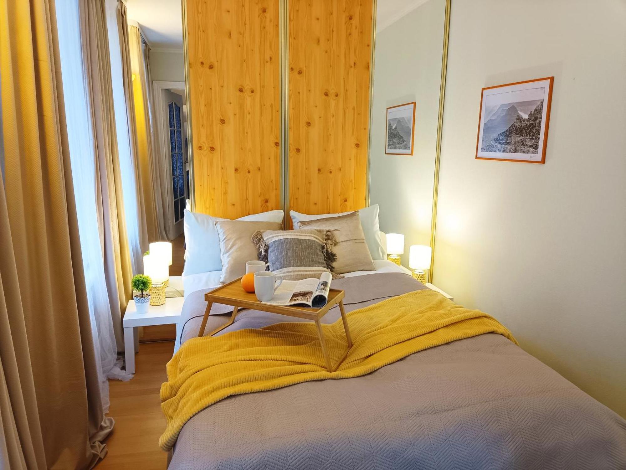 Two Bedroom Apartment In Old Town, Up To 6 Guests Riga Bagian luar foto